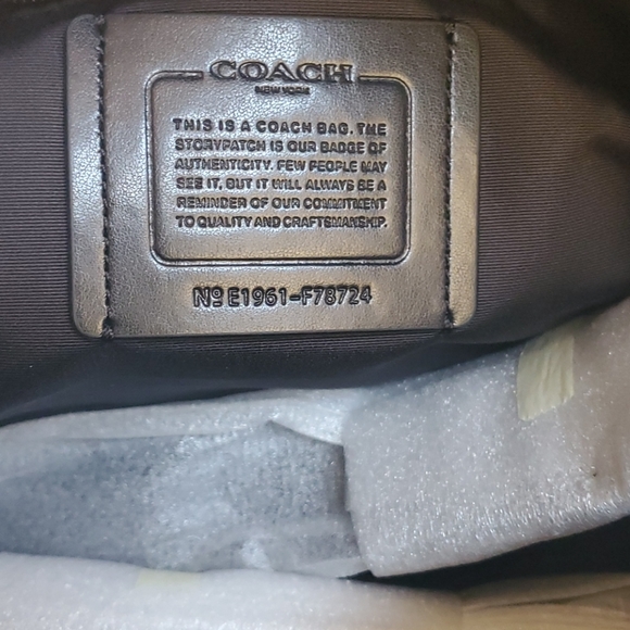 ♥️ DECIDED TO KEEP ♥️Coach Trekker Carryall In Signature - Travel - Picture 16 of 17